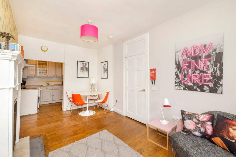 Holiday apartment | Close to Edinburgh Castle | Pets are welcome — photo 5