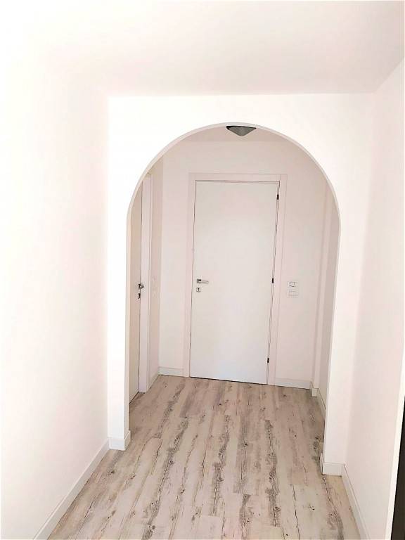 Apartment with garden & terrace — photo 5