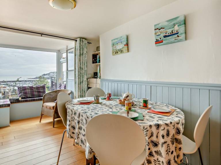 Fully equipped cottage with terrace | Water view | Pets are welcome — photo 3