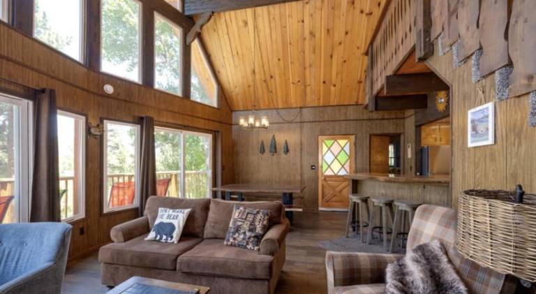 ITH Big Bear Lake Hostel & Retreat Center — photo 3