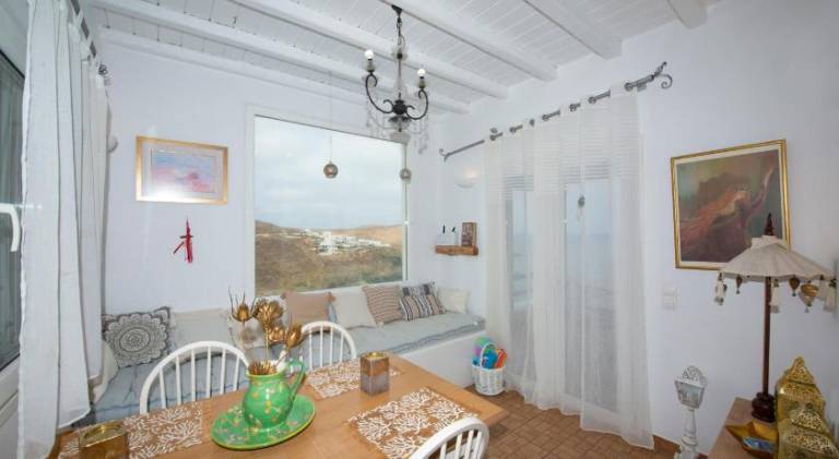 House with pool, terrace & hot tub | Beach nearby | Pets are welcome — photo 5