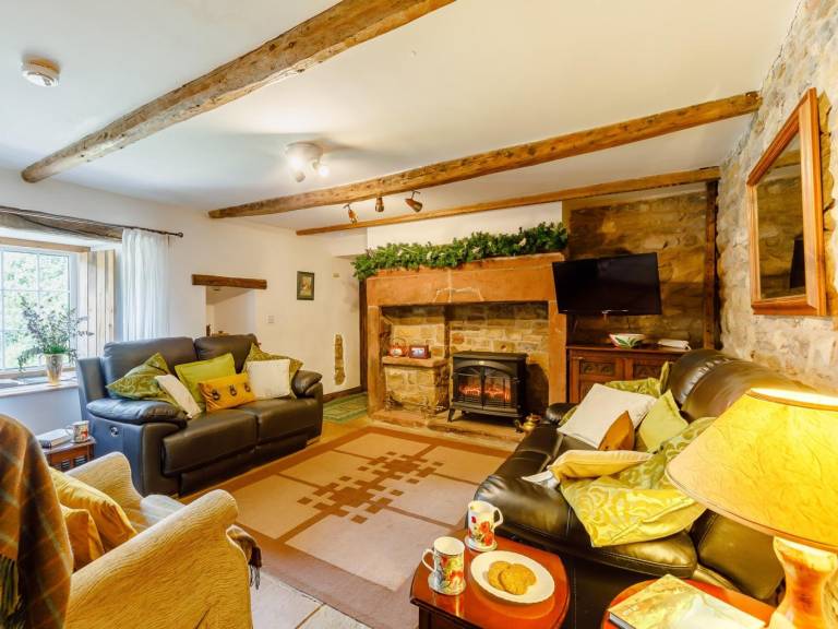 Wonderful cottage with yard | Pets allowed — photo 2