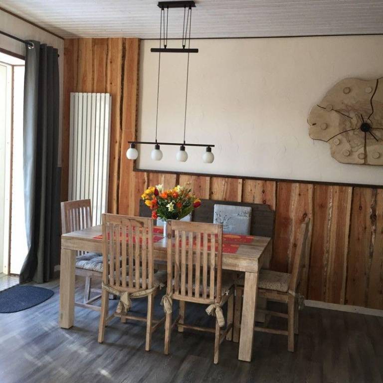 Family-oriented charming vacation home with garden, patio & grill | Next to the ski | Dogs allowed — photo 2