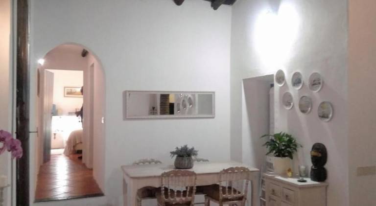 Lovely vacation home with barbeque, yard & terrace | Pets are welcome — photo 2