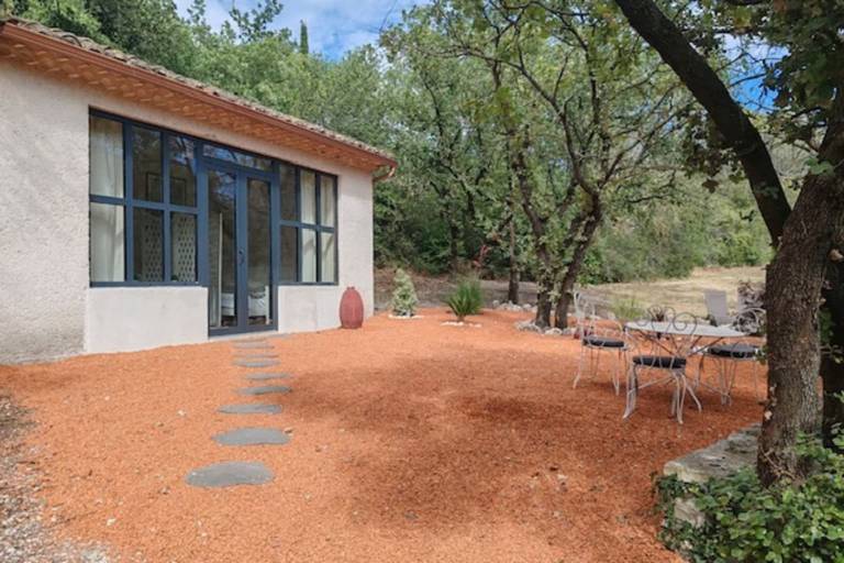 Studio  Pernes-les-Fontaines