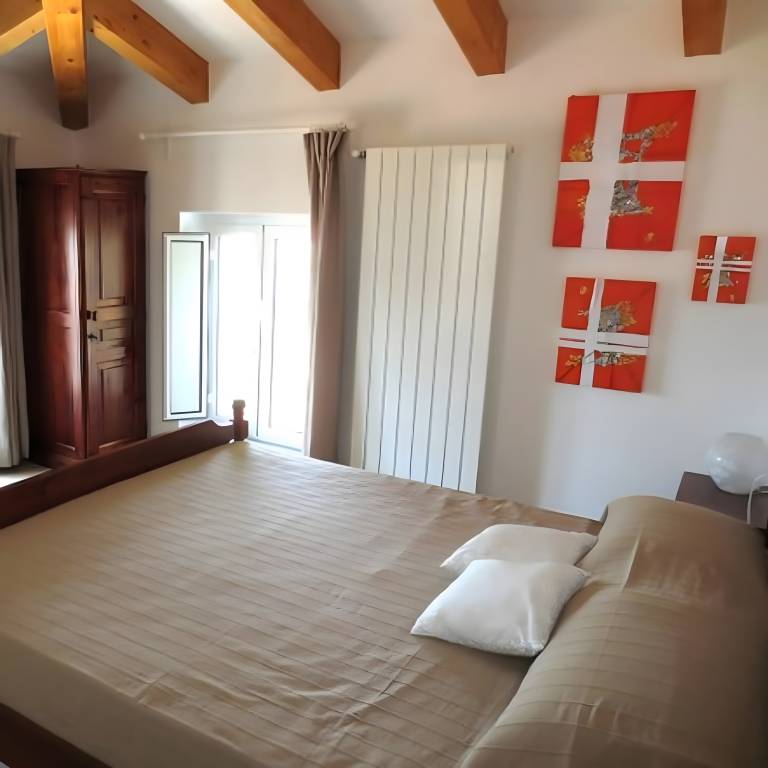 Charming dedicated room with garden, terrace & fast internet | Garden view | Suitable for remote work | Pets allowed — photo 4
