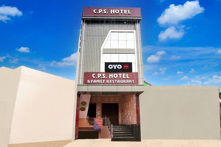 Hotel O C P S HOTEL & FAMILY RESTAURANT
