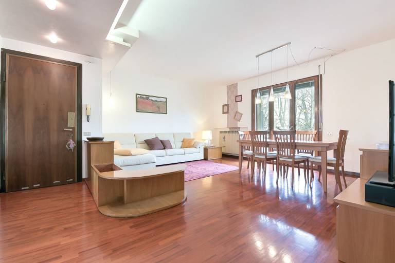 Family-friendly wonderful rental apartment | Garden view | Good for workation | Pets are welcome — photo 3