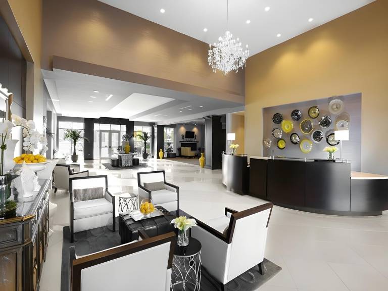 Holiday Inn and Suites East Peoria By IHG — photo 2