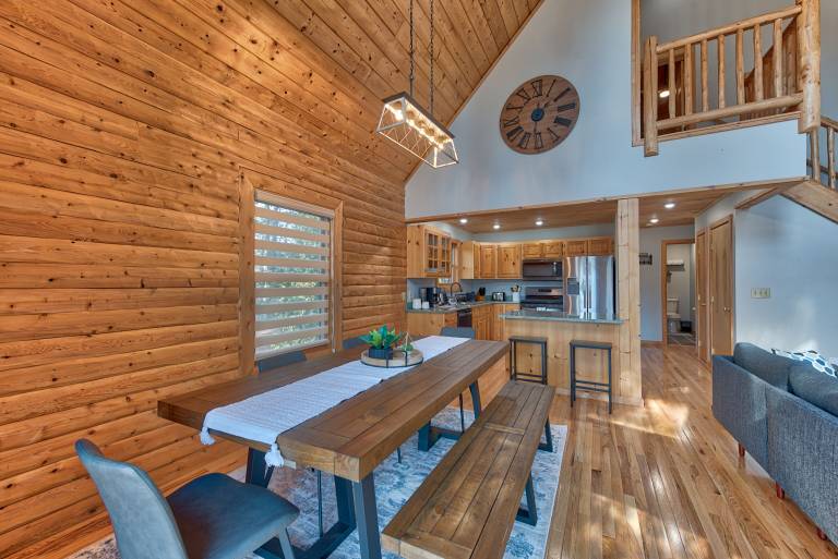 Cabin Mancelona
