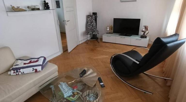 Rental apartment with 3 rooms for 5 persons in Zürich