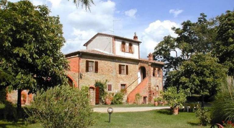 Agriturismo Podere Caggiolo - Swimming Pool & Air Conditioning in Marciano della Chiana