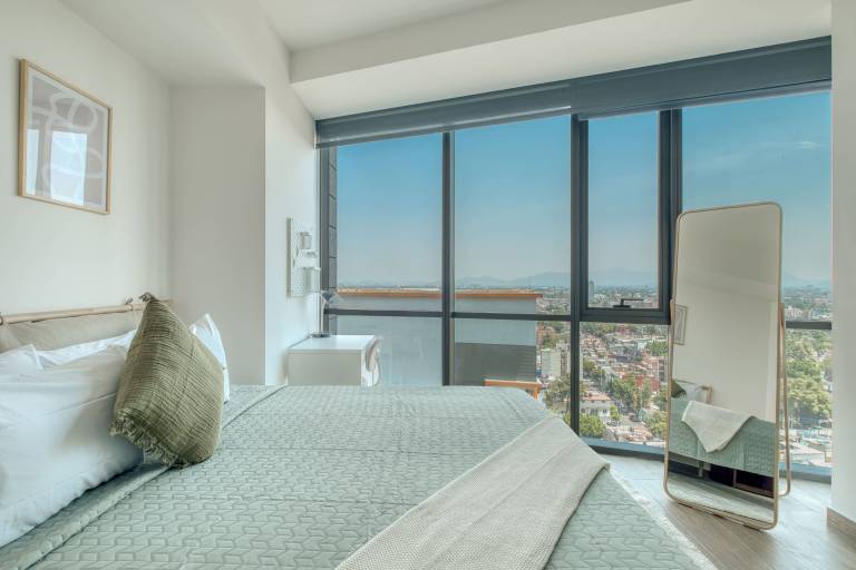 Chic 2Bdrm in New Building Premium Amenities — photo 3