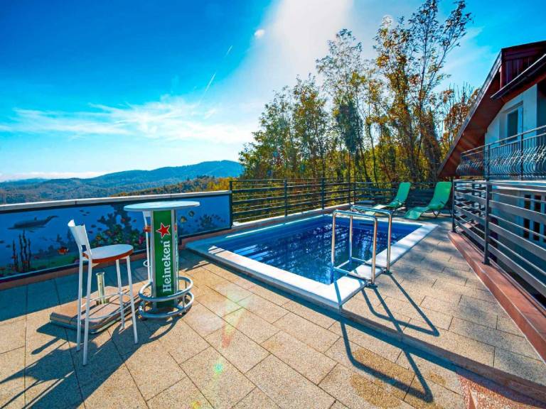 Huis  Leskovec Toplički
