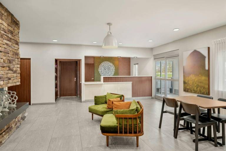Fairfield by Marriott Inn & Suites Mt. Pleasant — photo 3