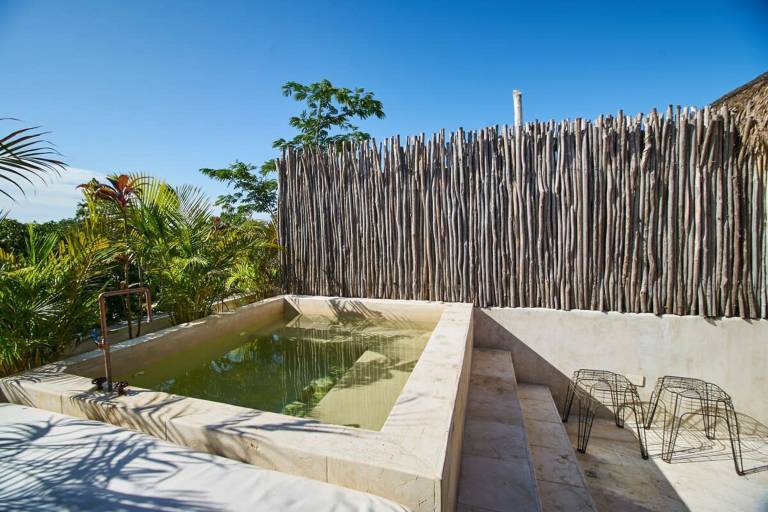 Tulum Luxury with Roof Pool and Beach Club Access