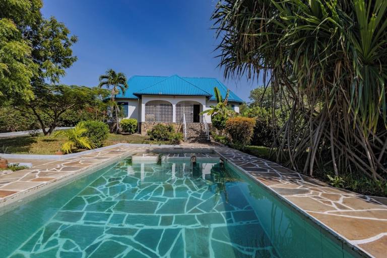 Villa  Tiwi