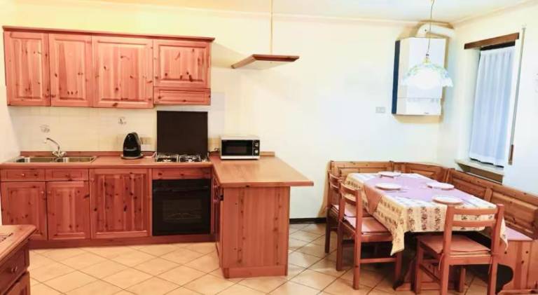Holiday apartment with 2 rooms for 6 persons — photo 3