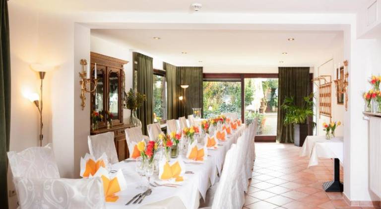 Hotel-Restaurant Central am Konigshof — photo 4
