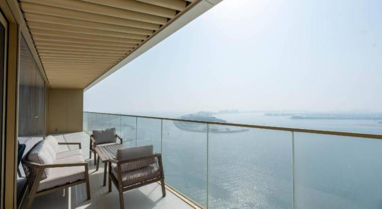 Rental apartment with pool in Abu Dhabi