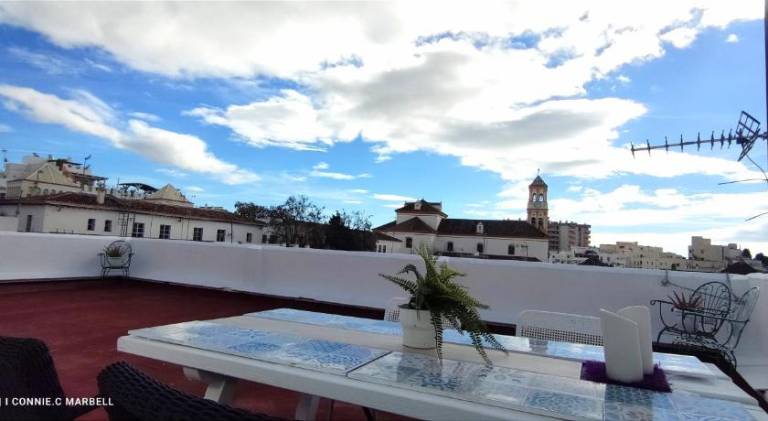 Rental apartment with terrace in Marbella