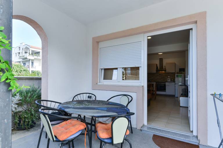 Apartman Otok Ošljak