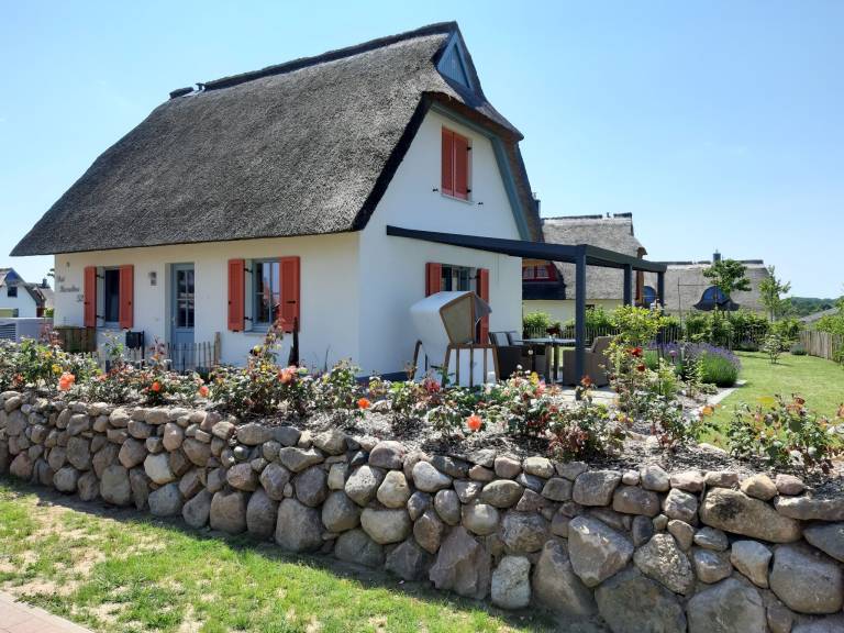 Fully equipped charming house | Next to the beach | Pets are welcome — photo 3