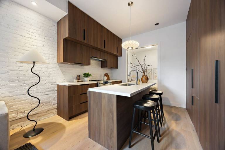 Bed & Breakfast Beaconsfield Village