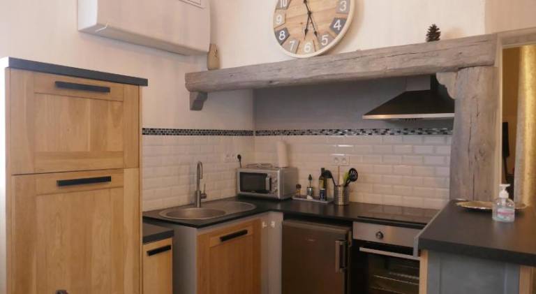 Rental apartment with 2 rooms for 4 persons — photo 4