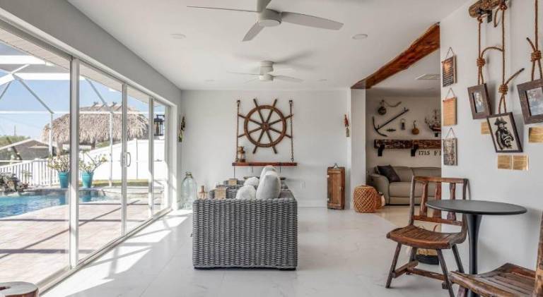 Vacation home with pool & jacuzzi | Pets allowed — photo 4