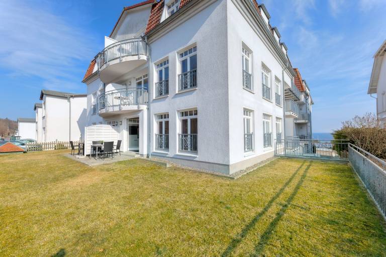 Regina Maris Whg. 105 mit Terrasse & 100 m zum Sandstrand in Bansin — photo 2