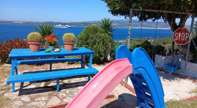 Wonderful holiday apartment with garden & terrace | Pets allowed in Kefalonia
