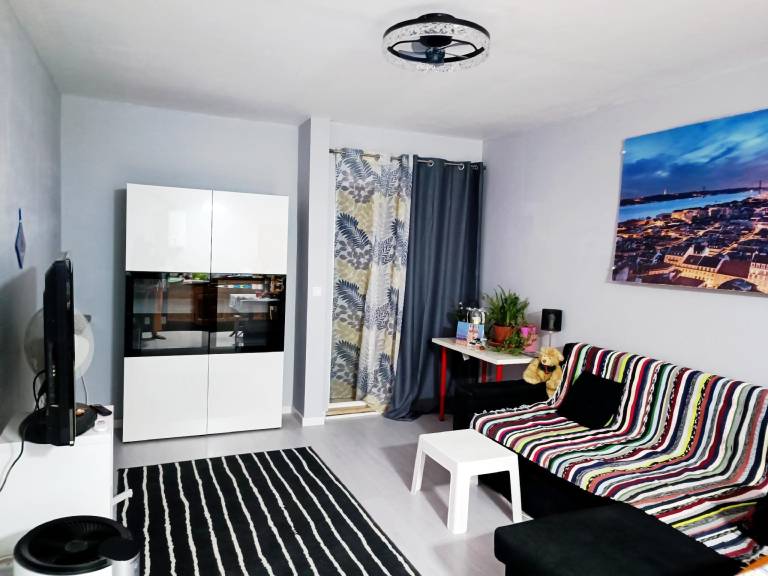 Ocean view 2 bedroom flat for rent in Setúbal in Setubal