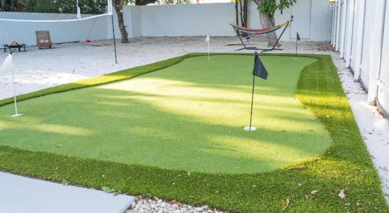 5BR HotTubPoolTableMiniGolf 7 min to Wynwood — photo 5