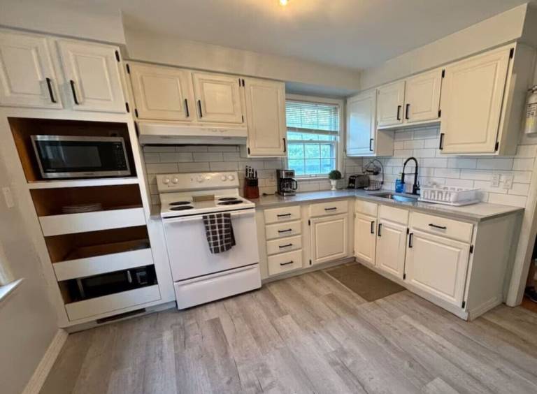 Apartment  Beachwood