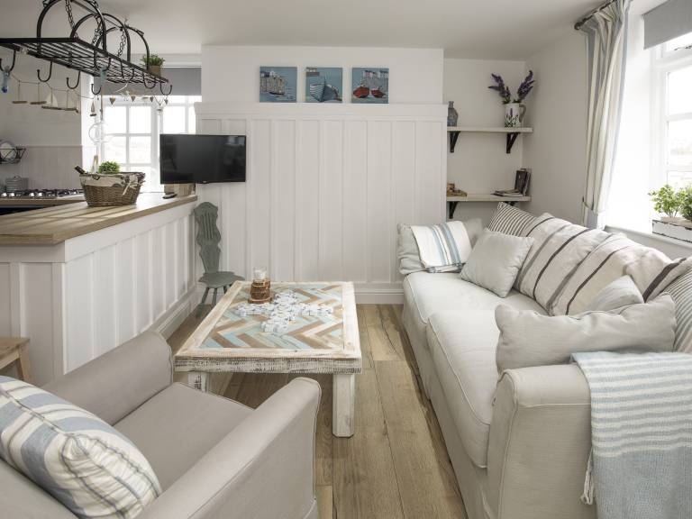 Cottage | River view — photo 2