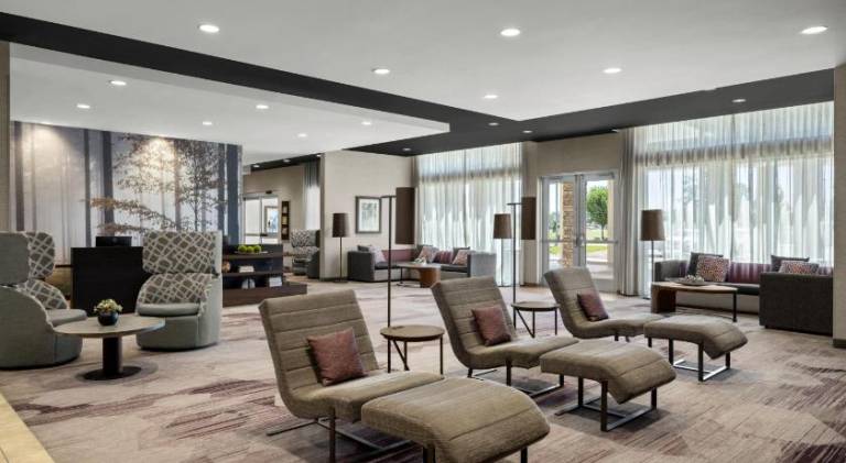 Courtyard by Marriott Omaha Bellevue at Beardmore Event Center — photo 5