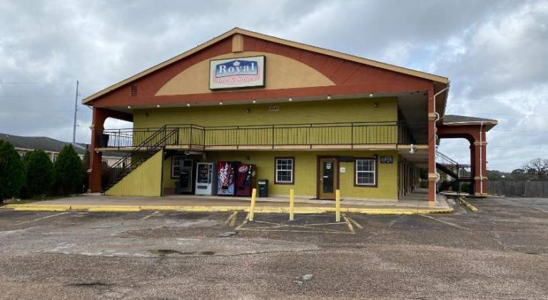 Royal Inn & Suites — photo 3