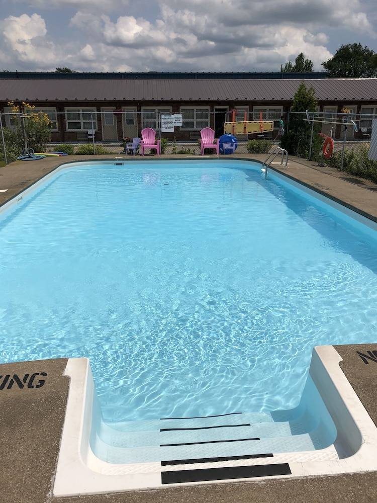 Motel  Port Colborne