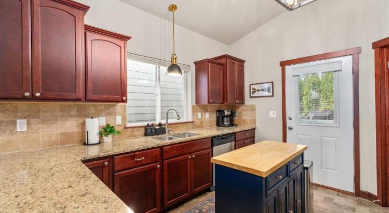 House with 3 rooms for 8 persons — photo 4