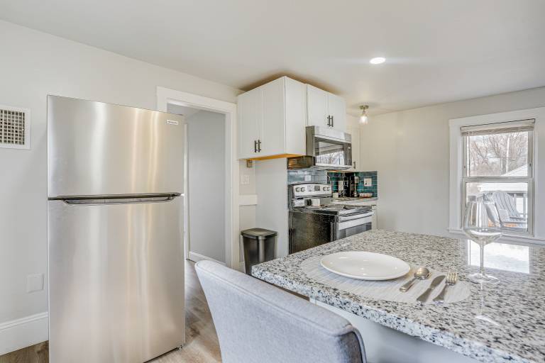 Weymouth Apartment: Close to Beaches & Boston! — photo 2
