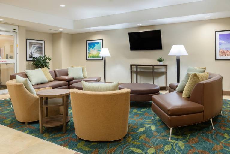 Candlewood Suites Columbia Hwy 63 & I-70 By IHG — photo 2