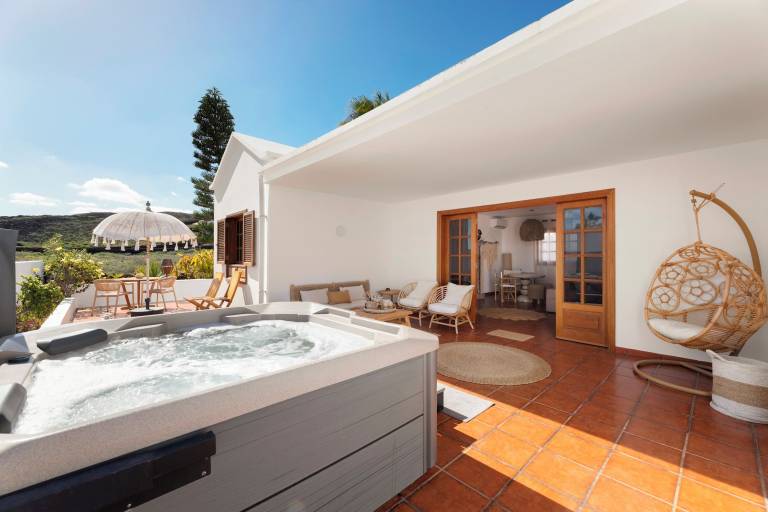 Villa  Charco del Palo
