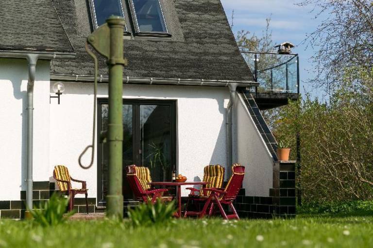 Children-friendly charming holiday apartment with terrace, garden & grill | Pets allowed — photo 2