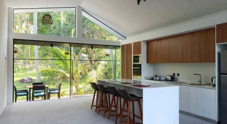 Fully equipped villa with barbecue, pool & hot tub | Good for workation | Pets allowed — photo 3