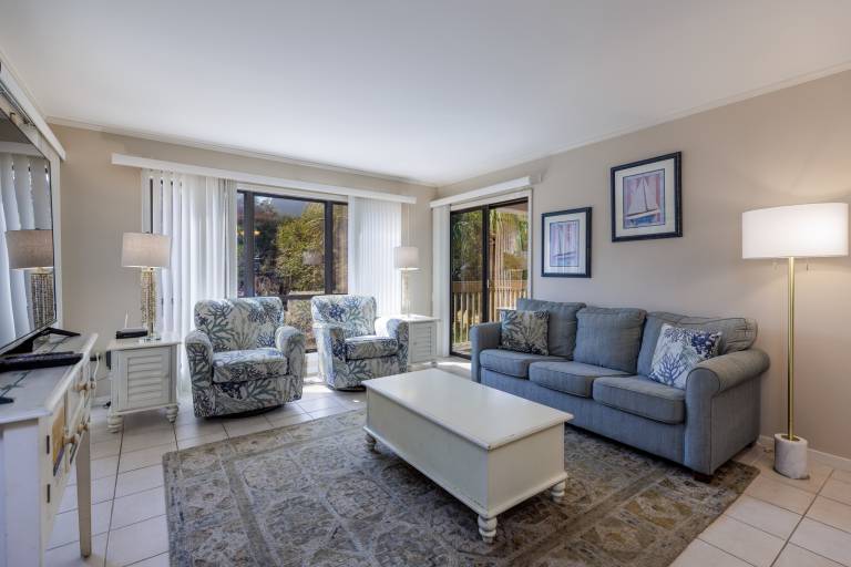 9 Moorings: 2 BR Pet Friendly Villa. Free Bikes. Free Beach Chairs. — photo 3