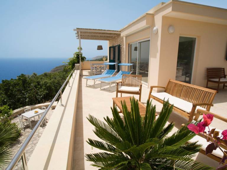 Vacation home with garden, private pool & barbeque | Nature view | Dogs allowed in Castrignano del Capo