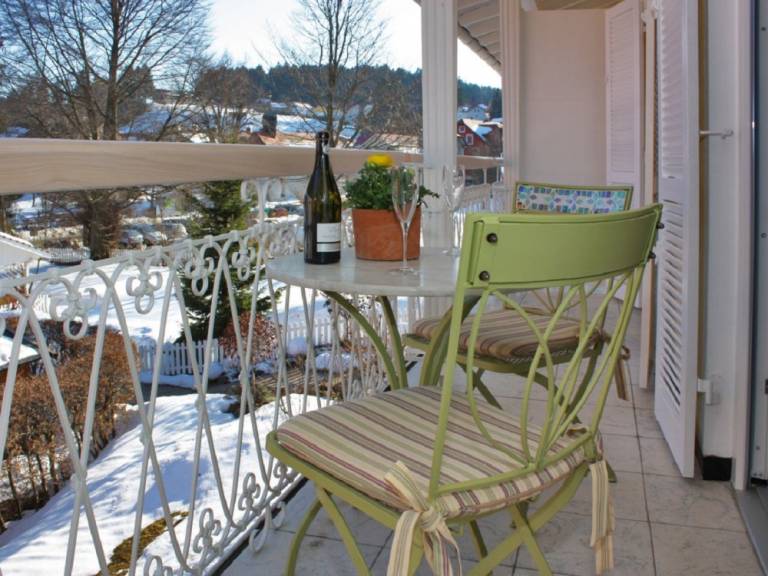 Rental apartment with barbecue, terrace & yard | Garden view — photo 5