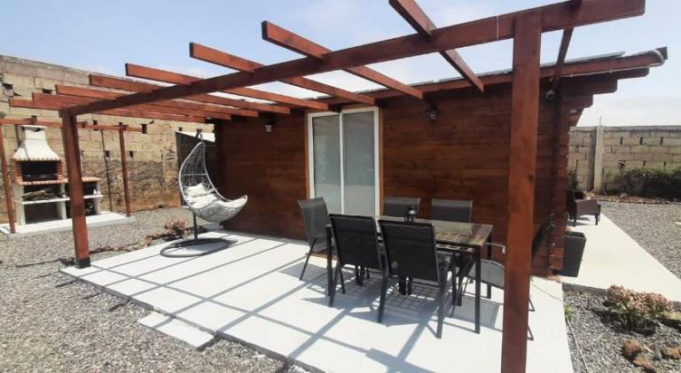 House with yard, patio & grill in Santa Cruz de Tenerife