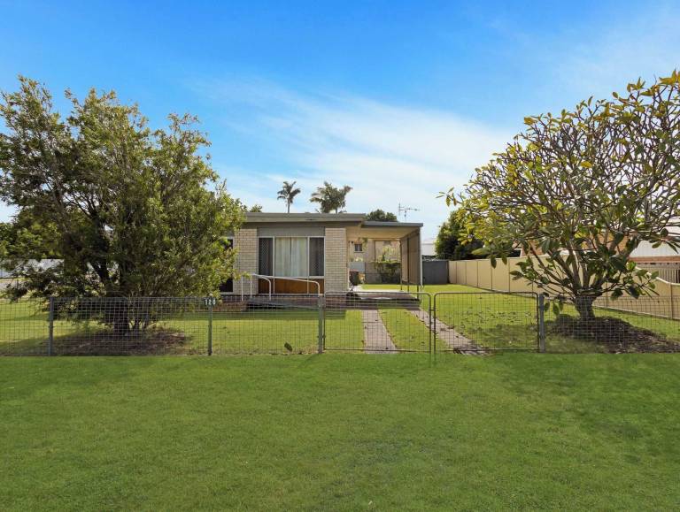Apartment  Urangan